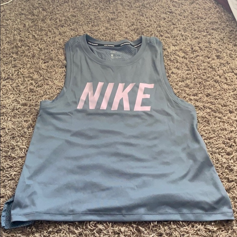 nike tank top
